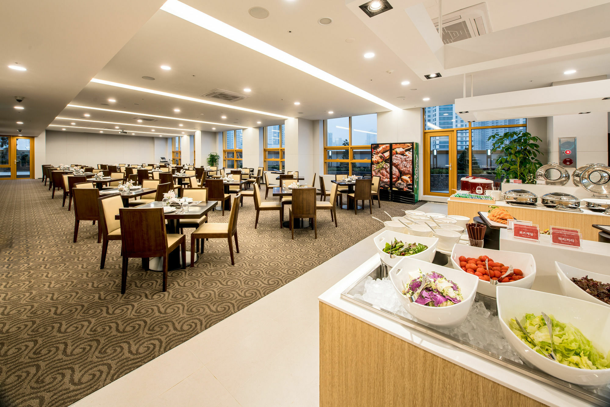 Gloucester Hotel Incheon Exterior photo